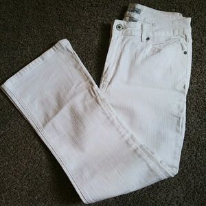 Chico's White Stretch Jeans